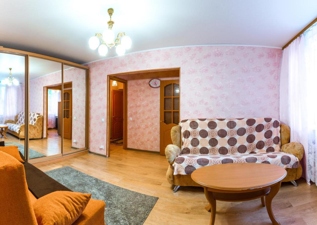 Apartment On Alyab'Yeva 4 Москва Екстер'єр фото